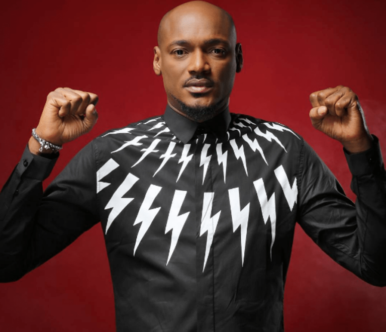2face Reacts As Brother In-Law, Wisdom Continuously Drags Wife, Annie To Filth