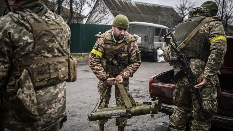 Russia Warns US Against Sending Arms To Ukraine
