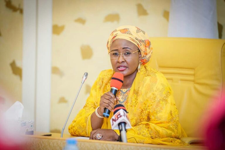 Aisha Buhari Urges Aspirants To Select Female Running Mates